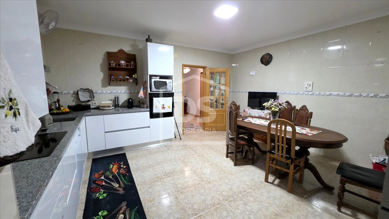 Apartamento T3 para Venda em Peso da Régua e Godim Foto 20