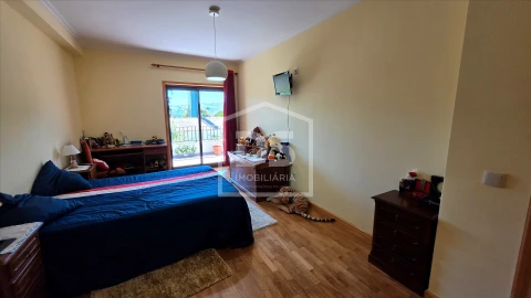 Apartamento T3 para Venda em Peso da Régua e Godim