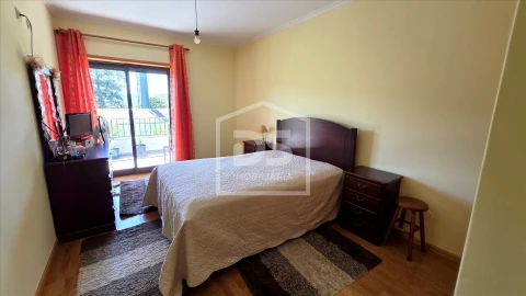 Apartamento T3 para Venda em Peso da Régua e Godim