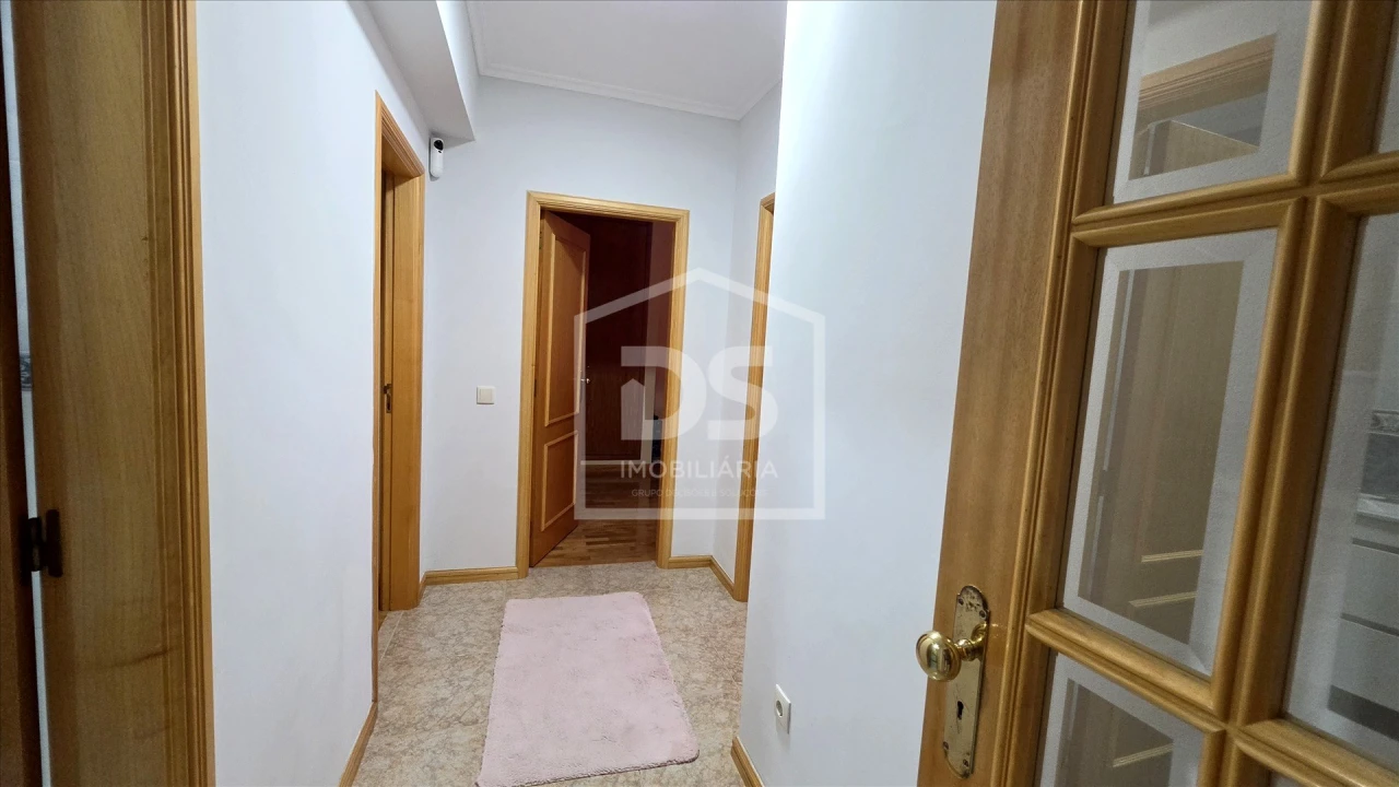 Apartamento T3 para Venda em Peso da Régua e Godim Foto 14