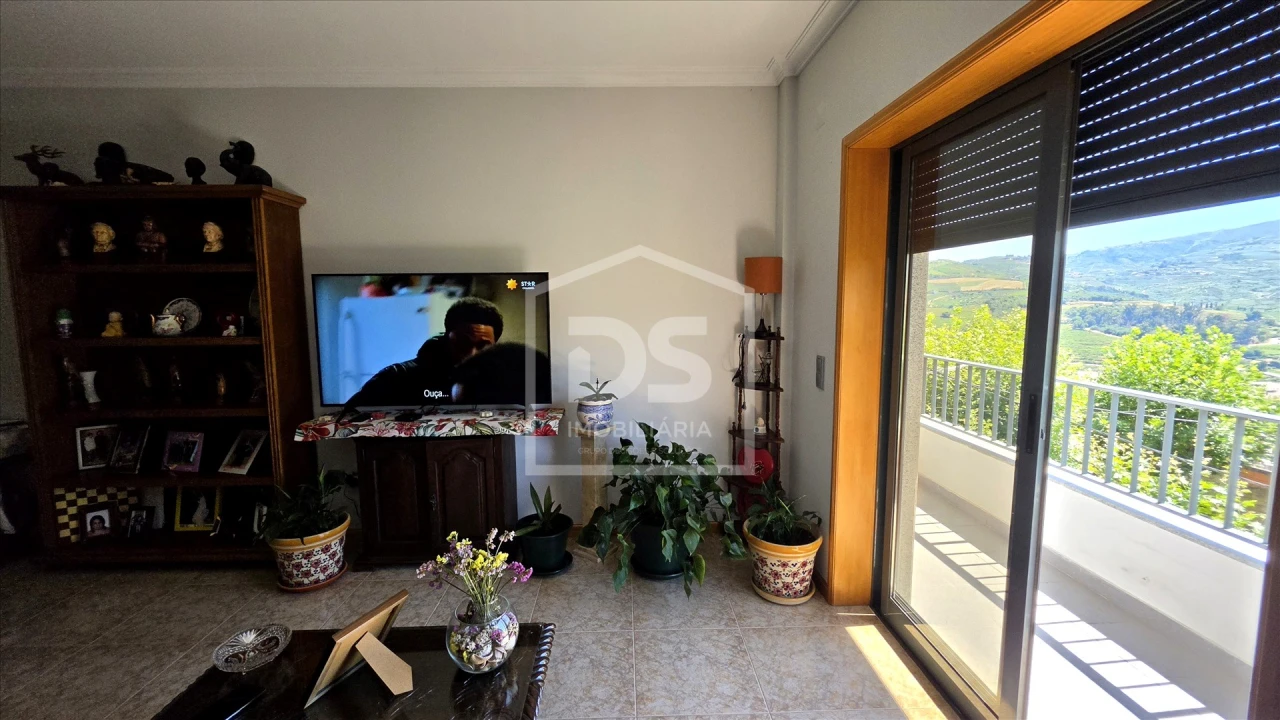 Apartamento T3 para Venda em Peso da Régua e Godim Foto 18