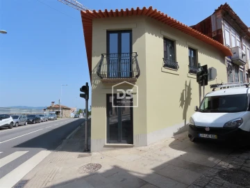 Apartamento T2 para Arrendamento em Penafiel