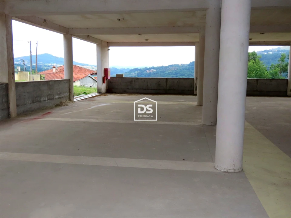Quinta T0 para Venda em Abragão Foto 10