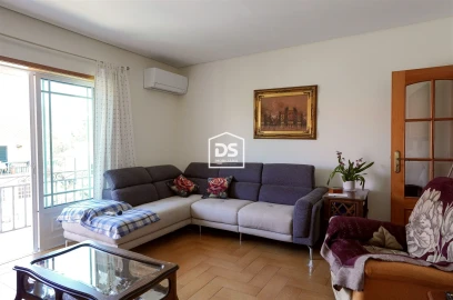 Moradia T3 para Venda em Raiva, Pedorido e Paraíso