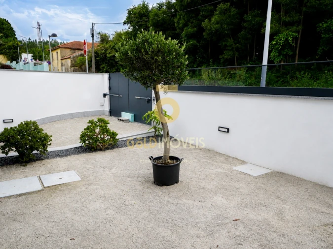 Moradia T4 para Venda em Santa Maria da Feira, Travanca, Sanfins e Espargo Foto 19