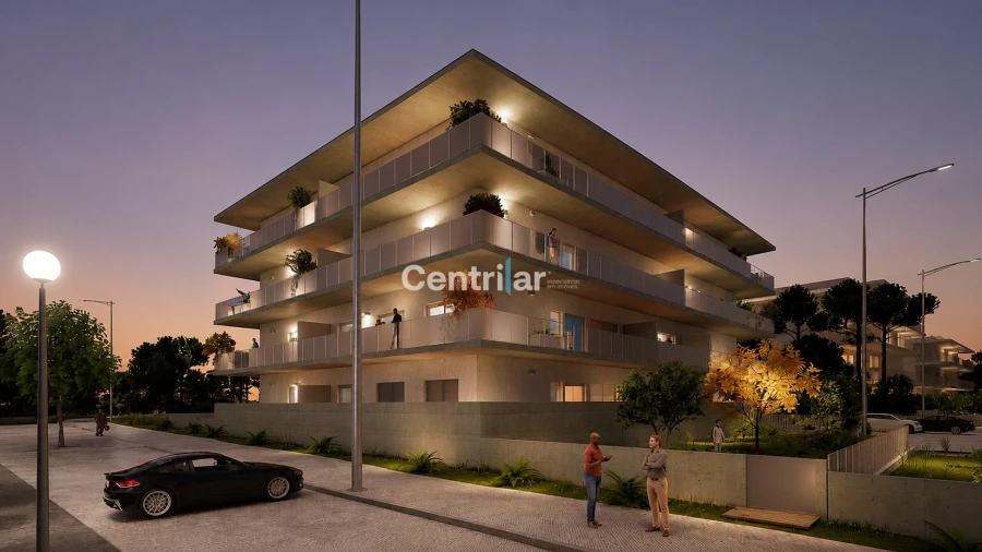 Apartamento T4 para Venda em Repeses e São Salvador