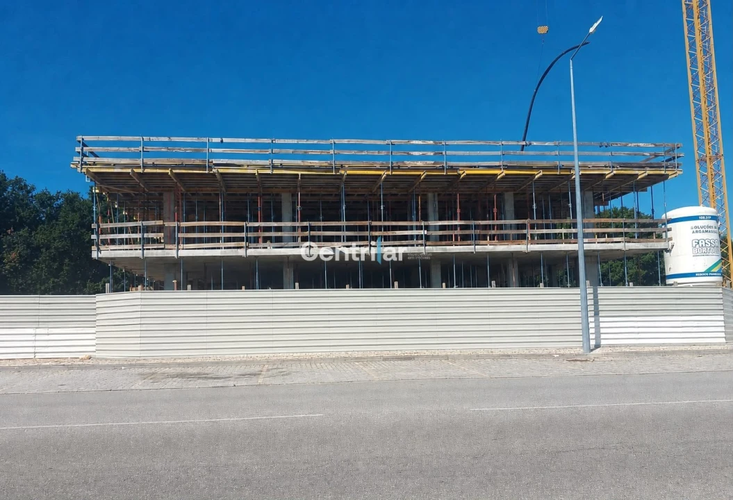 Apartamento T2 para Venda em Repeses e São Salvador Foto 1