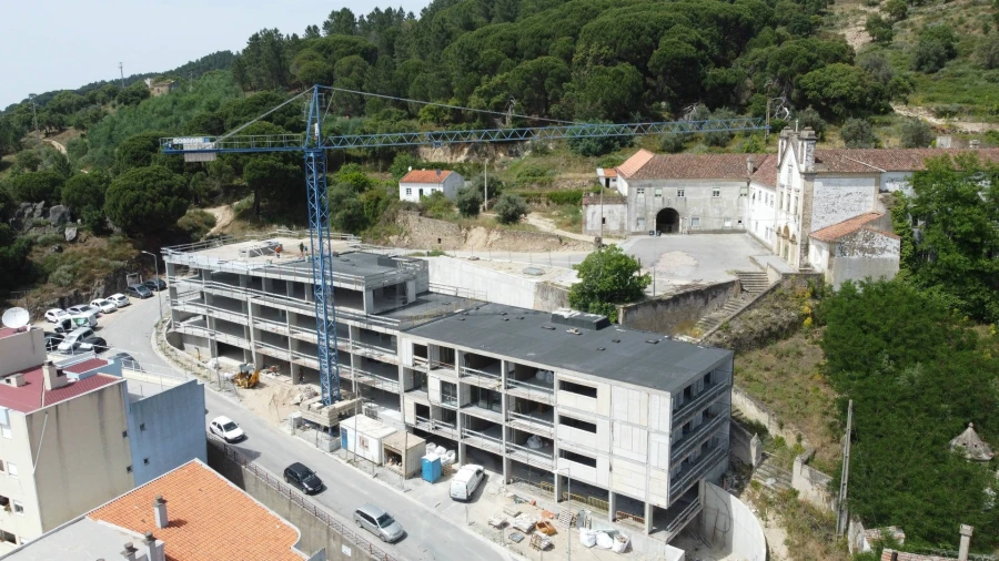 Apartamento T3 para Venda em Sé e São Lourenço Foto 6