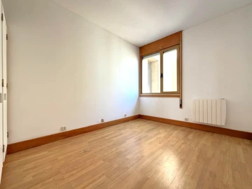 Apartamento T4 para Arrendamento em Aldoar, Foz do Douro e Nevogilde