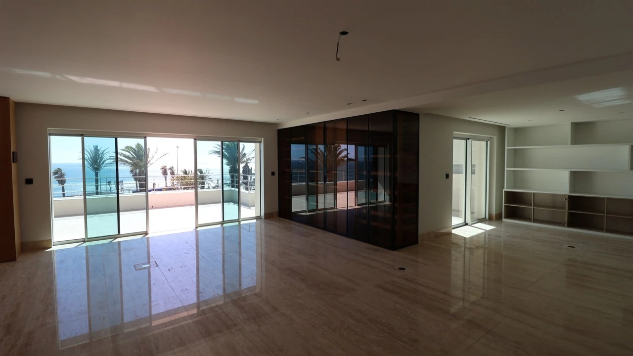 Apartamento T4 para Venda em Carcavelos e Parede Foto 8