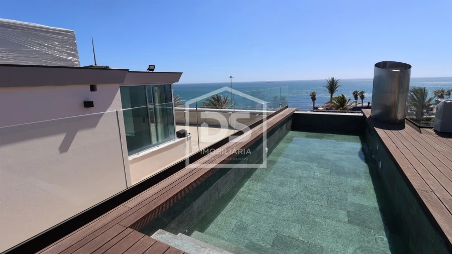 Apartamento T4 para Venda em Carcavelos e Parede Foto 24