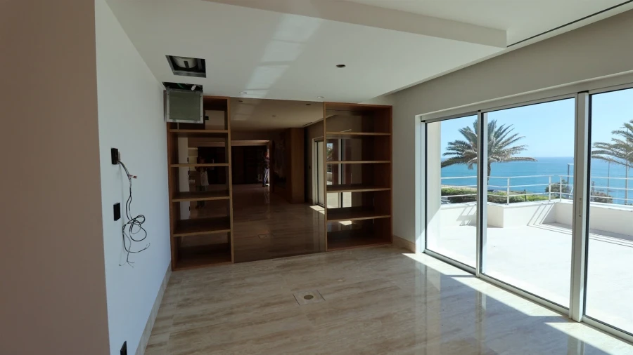 Apartamento T4 para Venda em Carcavelos e Parede Foto 9