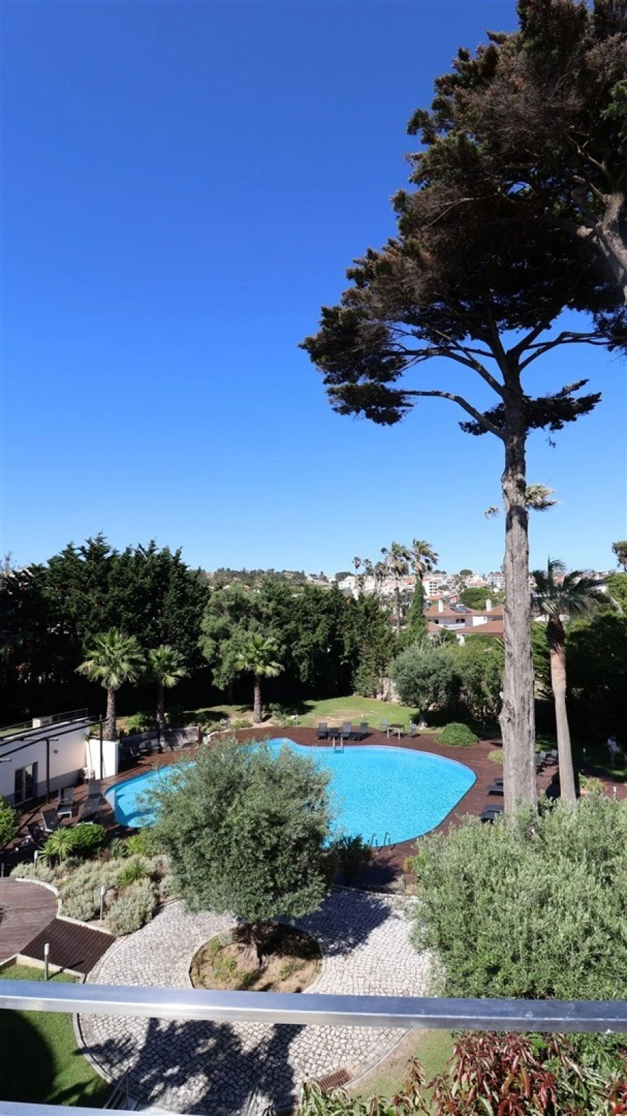 Apartamento T4 para Venda em Carcavelos e Parede Foto 13