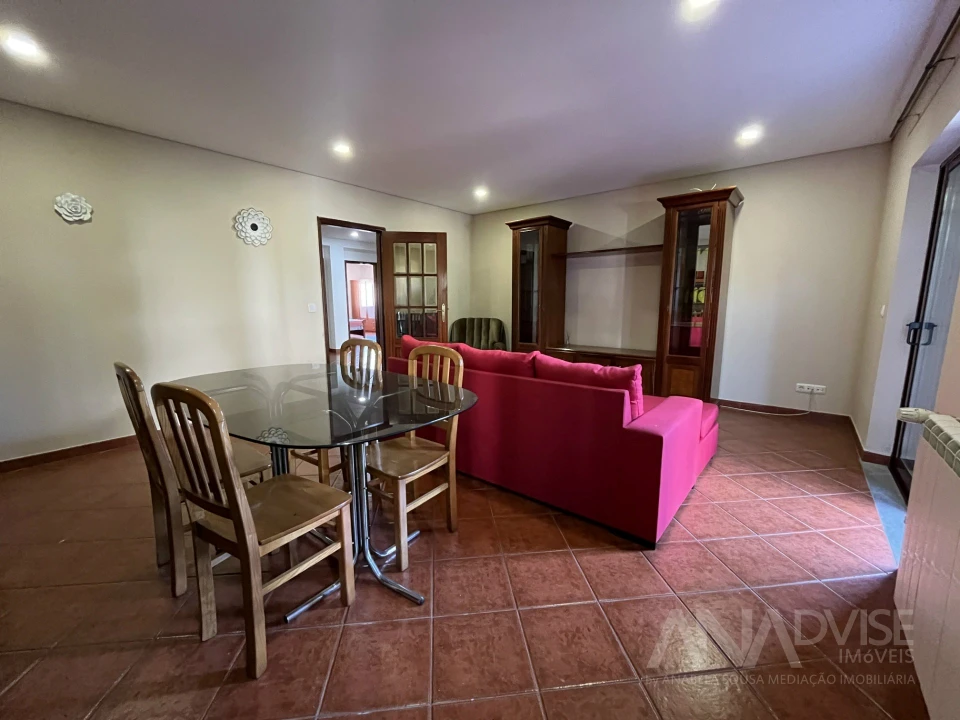 Apartamento T3 para Venda em Satão Foto 8