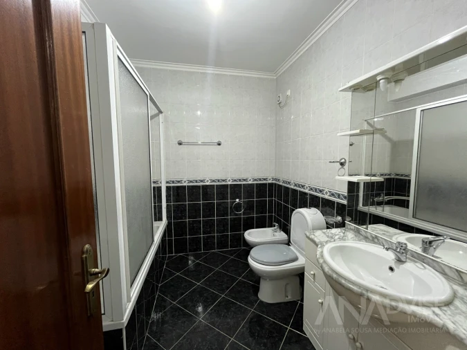 Apartamento T3 para Venda em Satão Foto 17