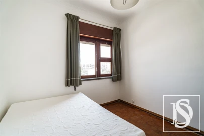 Apartamento T4 para Venda em Marvila, Ribeira Santarém, São Salvador, São Nicolau