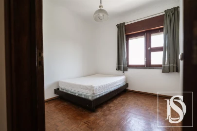 Apartamento T4 para Venda em Marvila, Ribeira Santarém, São Salvador, São Nicolau