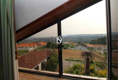 Moradia T5 para Venda em Banho e Carvalhosa