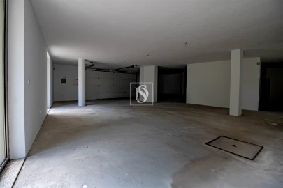 Moradia T5 para Venda em Ancede e Ribadouro