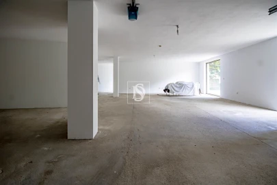 Moradia T5 para Venda em Ancede e Ribadouro