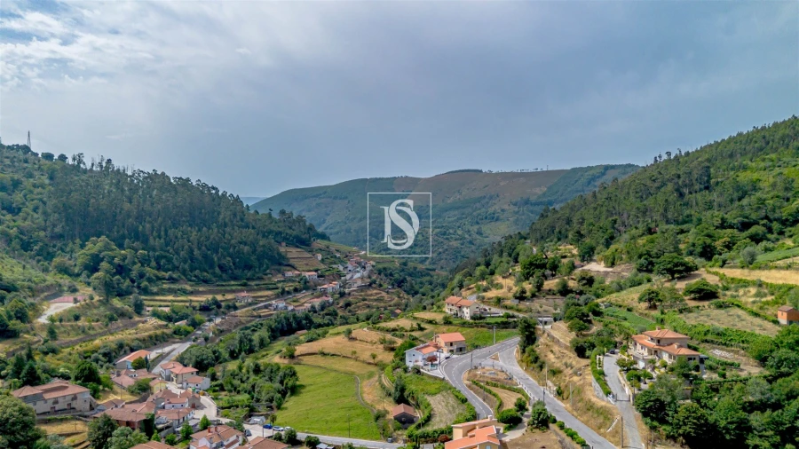 Moradia T5 para Venda em Ancede e Ribadouro Foto 38