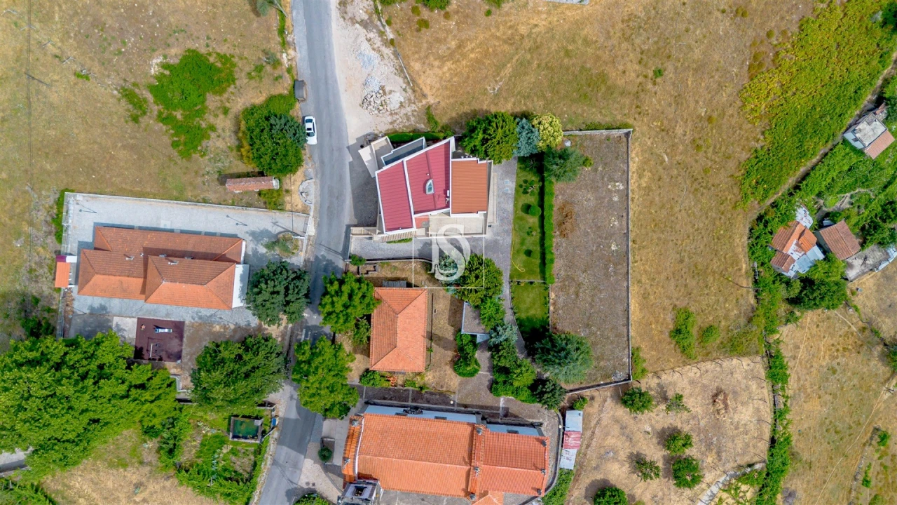 Moradia T5 para Venda em Ancede e Ribadouro Foto 39