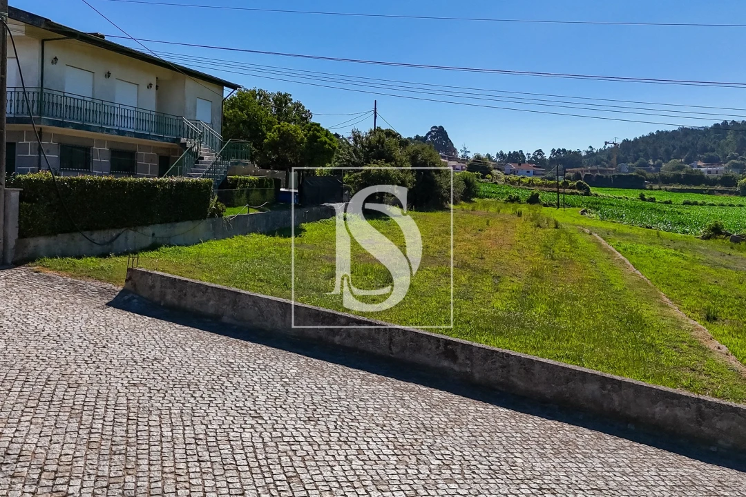 Terreno para Venda em Adães Foto 4