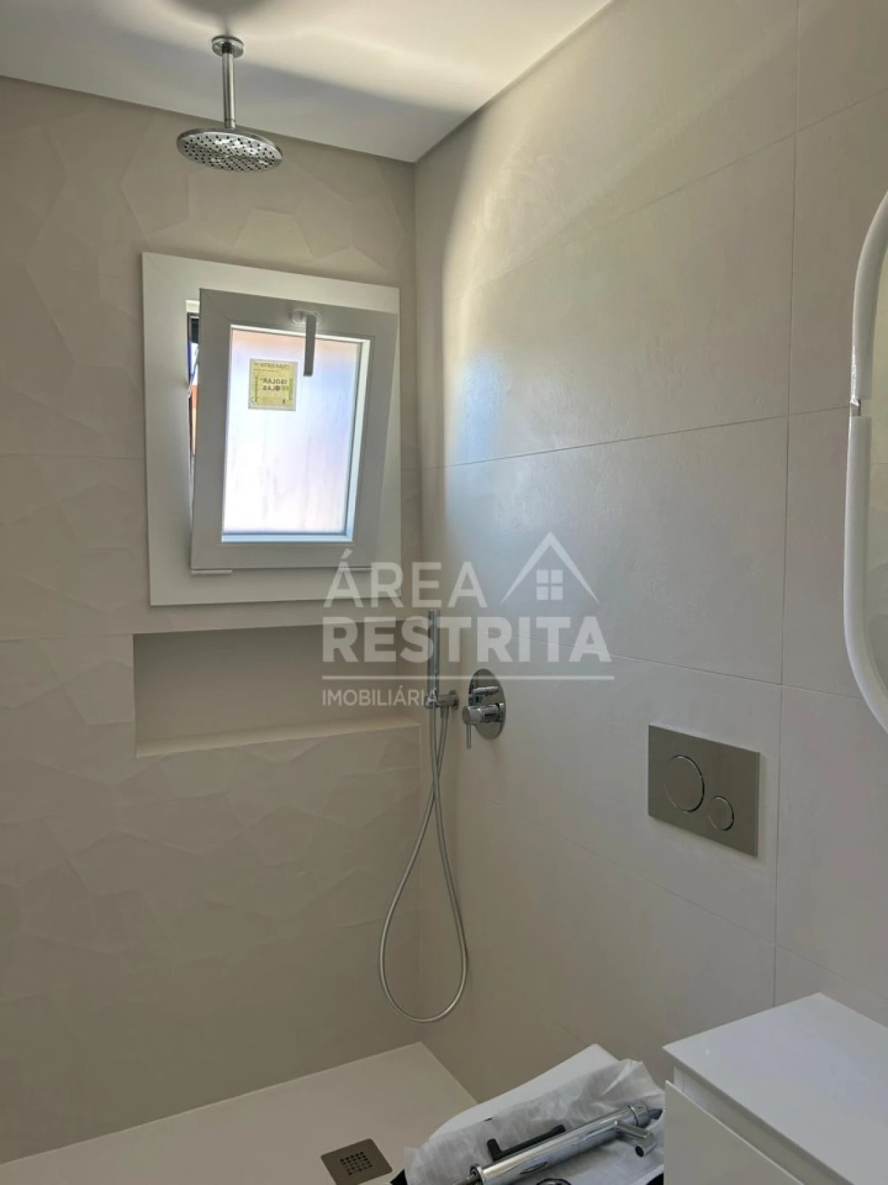 Moradia T3 para Venda em Fernao Ferro Foto 16