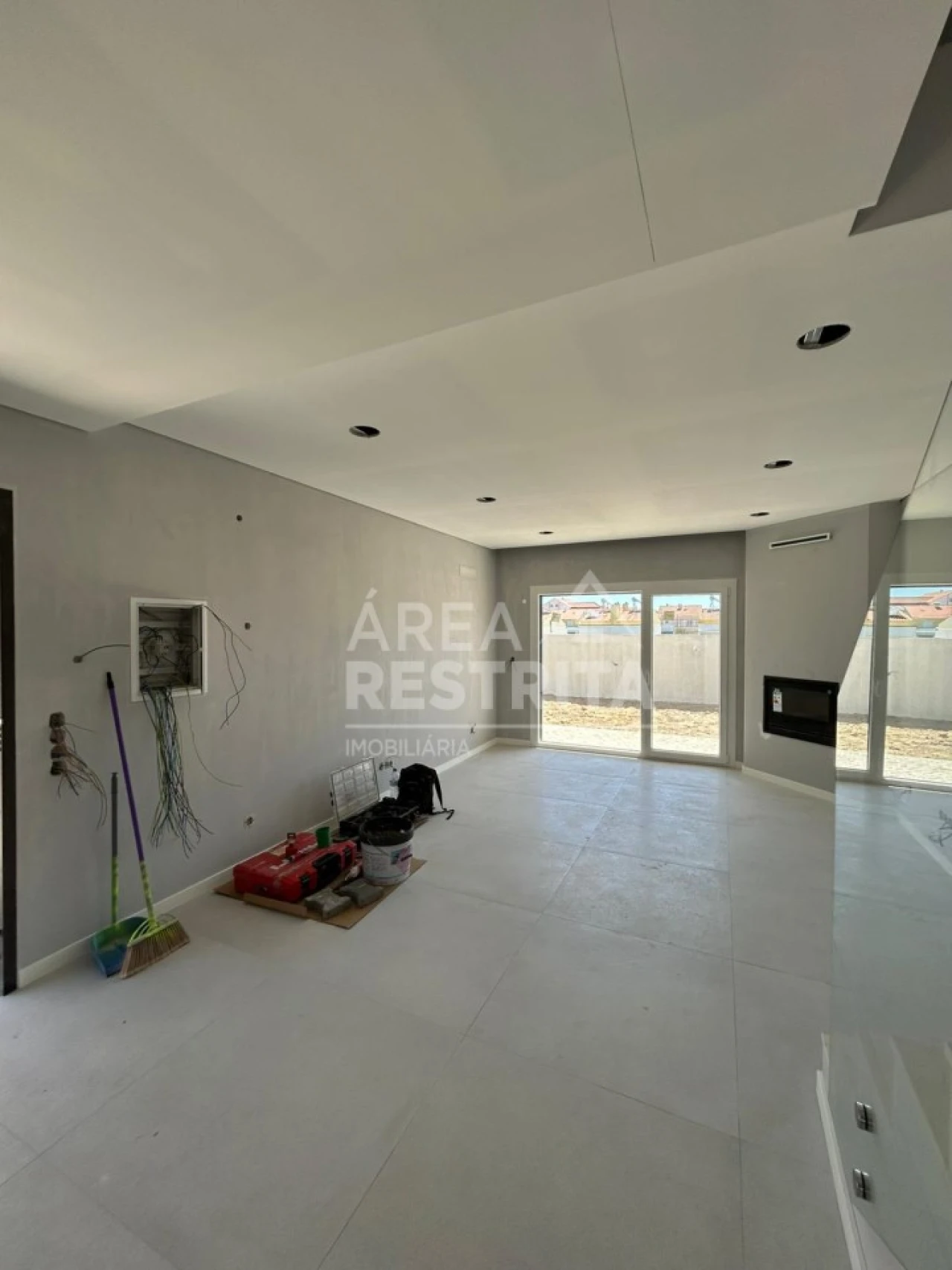 Moradia T3 para Venda em Fernao Ferro Foto 22