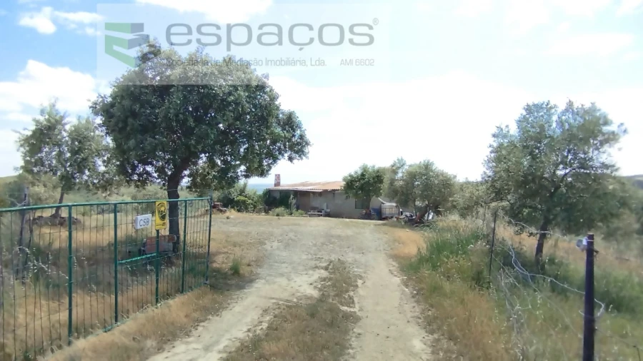 Quinta T2 para Venda em Castelo Branco Foto 5