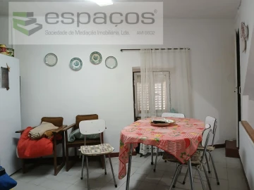 Moradia T4 para Venda em Salgueiro do Campo