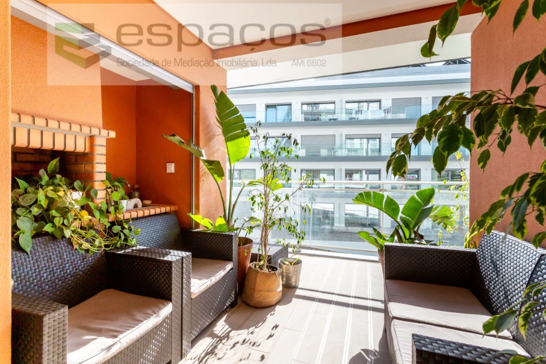 Apartamento T2 para Venda em Santa Iria de Azoia, São João da Talha e Bobadela Foto 18