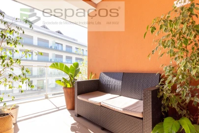 Apartamento T2 para Venda em Santa Iria de Azoia, São João da Talha e Bobadela