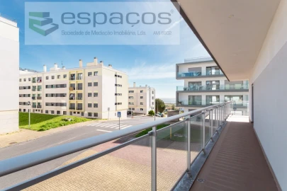 Apartamento T2 para Venda em Santa Iria de Azoia, São João da Talha e Bobadela