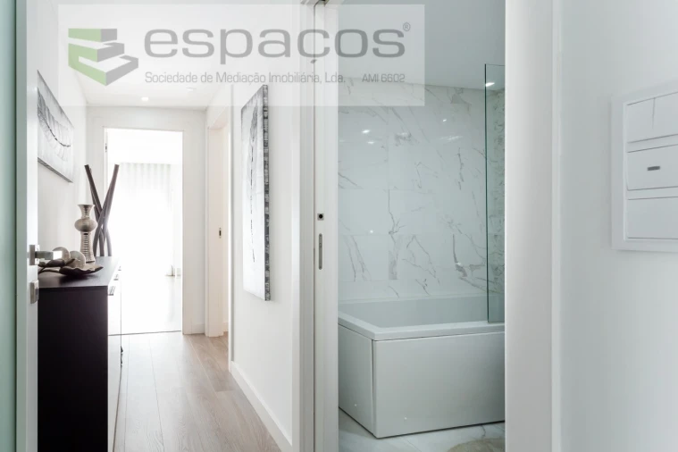 Apartamento T2 para Venda em Santa Iria de Azoia, São João da Talha e Bobadela Foto 11