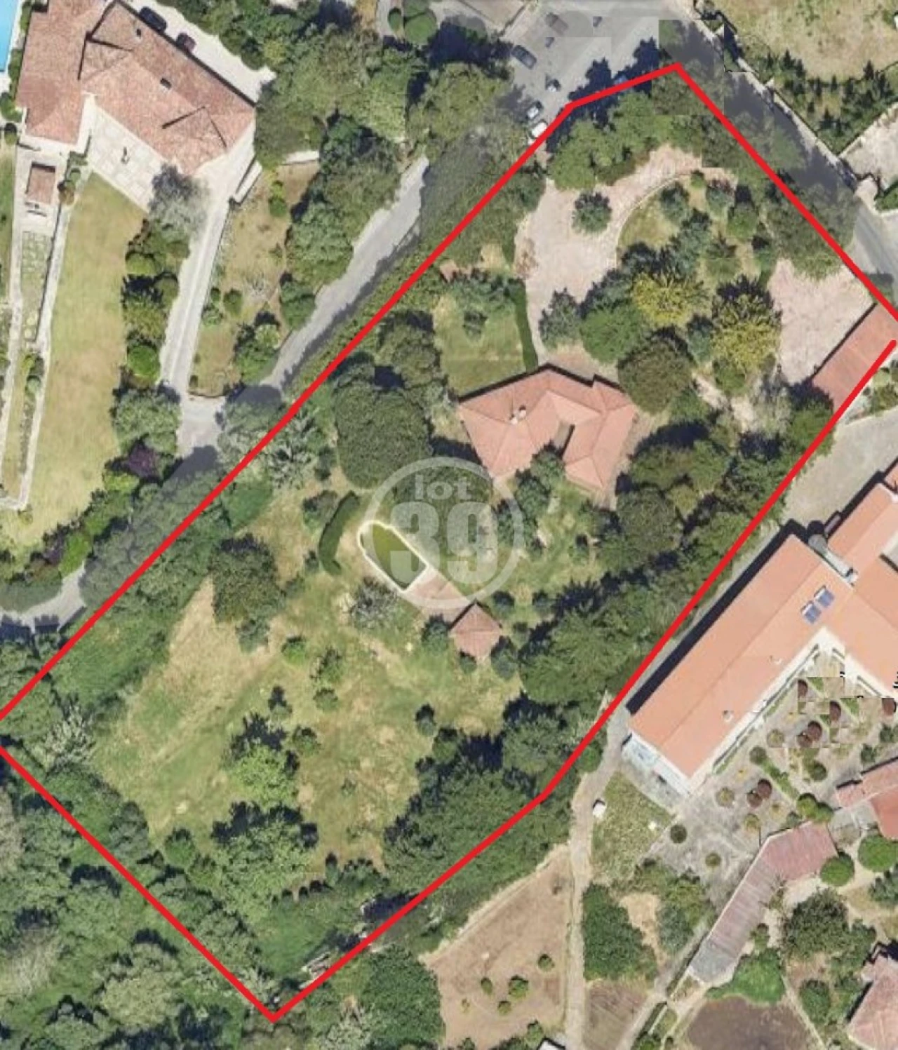 Moradia T5 para Venda em Santa Maria e São Miguel, São Martinho, São Pedro Penaferrim Foto 2