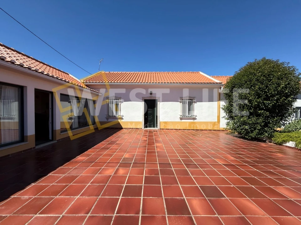 Moradia T2 para Venda em Lourinhã e Atalaia Foto 4