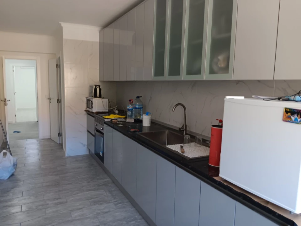 Apartamento para Venda em Massamá e Monte Abraão Foto 7