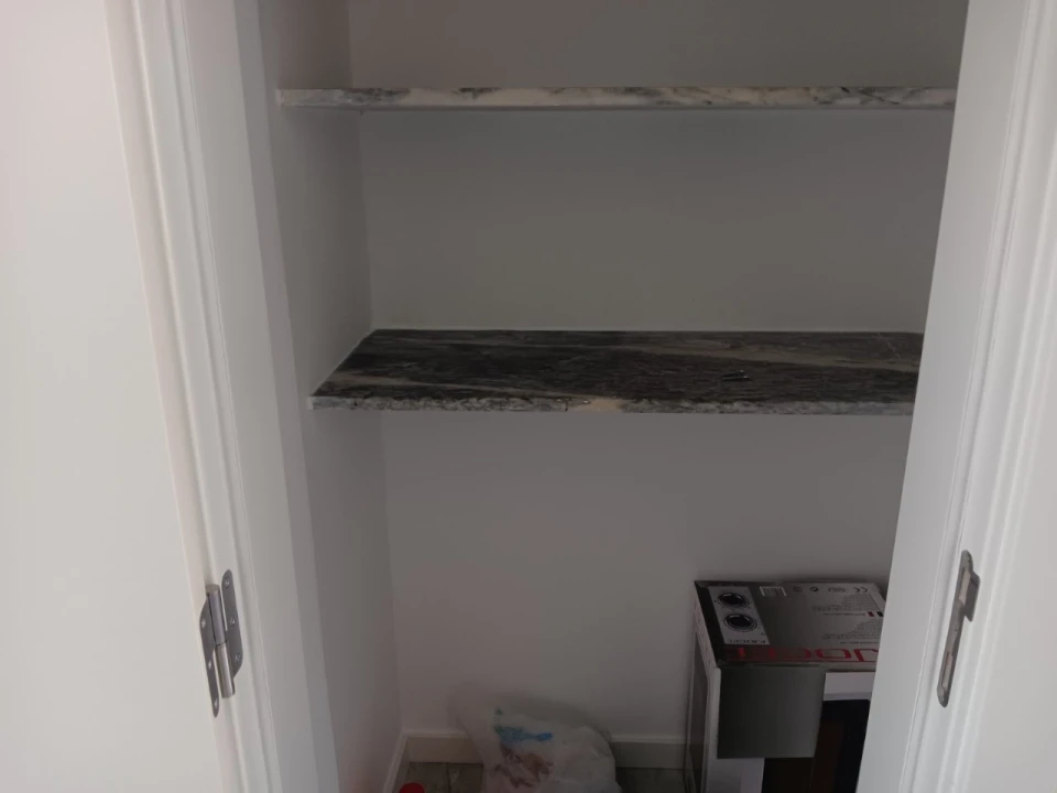 Apartamento para Venda em Massamá e Monte Abraão Foto 8