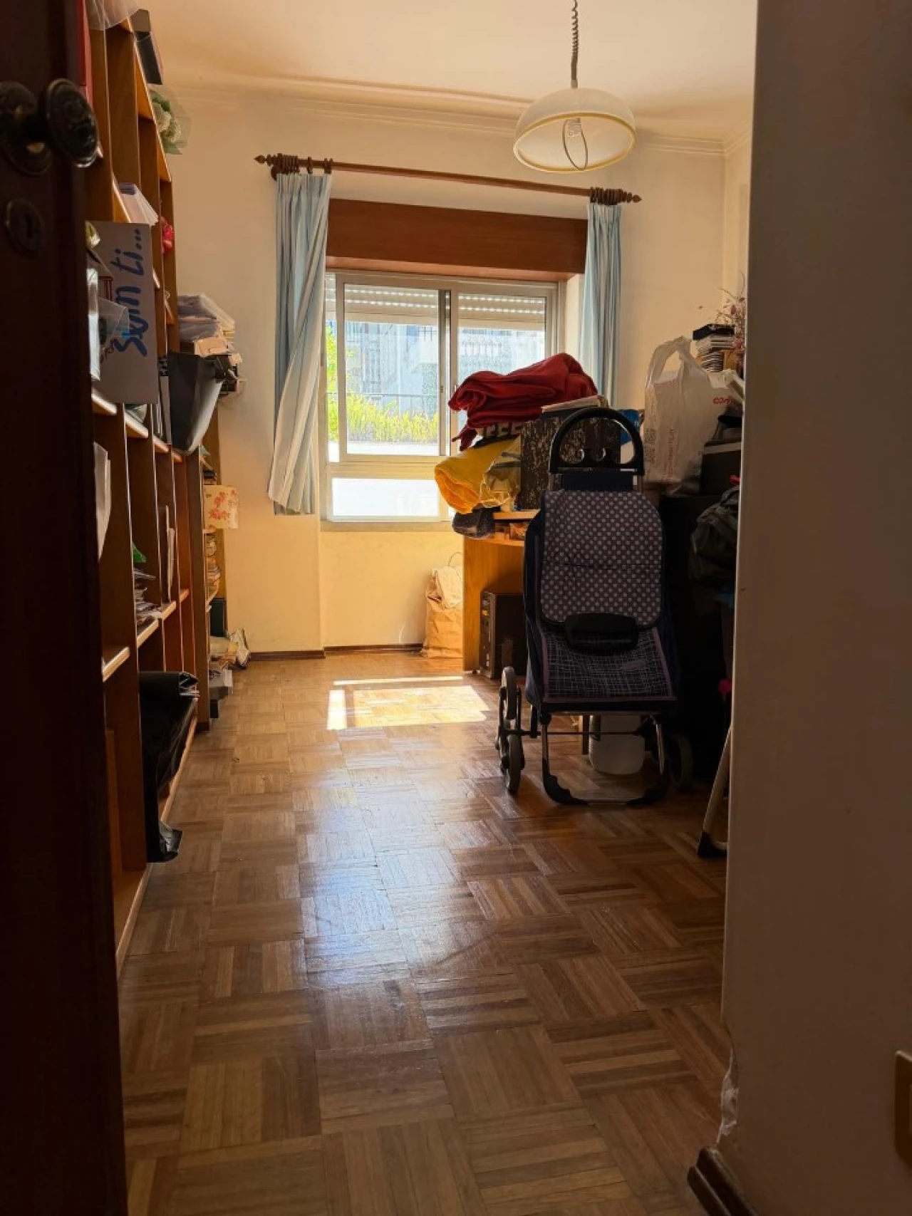 Apartamento T4 para Venda em Carcavelos e Parede Foto 5
