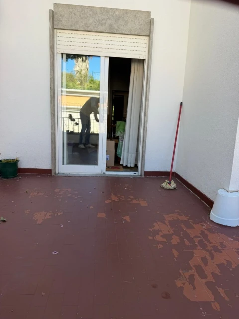 Apartamento T4 para Venda em Carcavelos e Parede