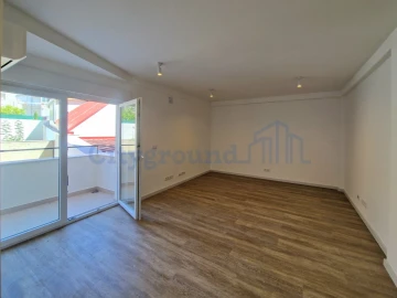 Apartamento T2 para Arrendamento em Penha de França