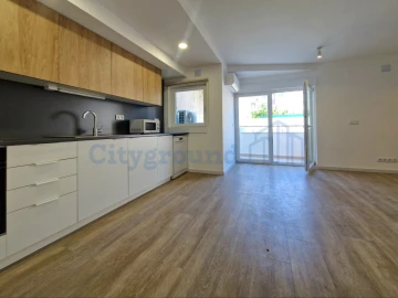 Apartamento T2 para Arrendamento em Penha de França
