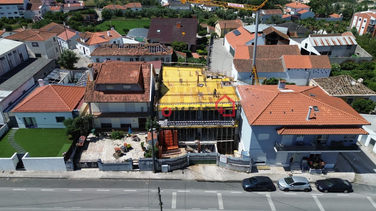 Apartamento T2 para Venda em Leiria, Pousos, Barreira e Cortes Foto 14