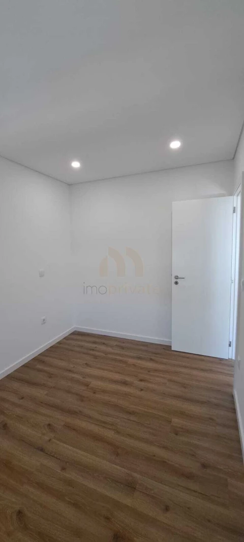 Apartamento T1 para Venda em Caldas de Vizela (São Miguel e São João)