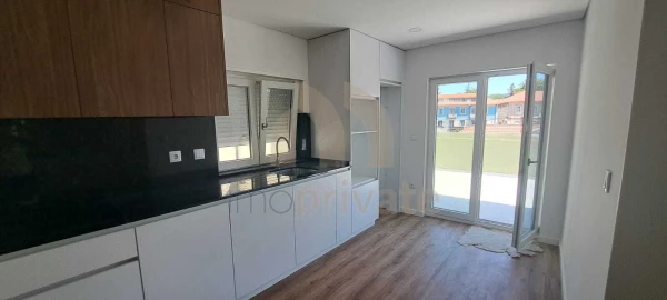 Apartamento T1 para Venda em Caldas de Vizela (São Miguel e São João)