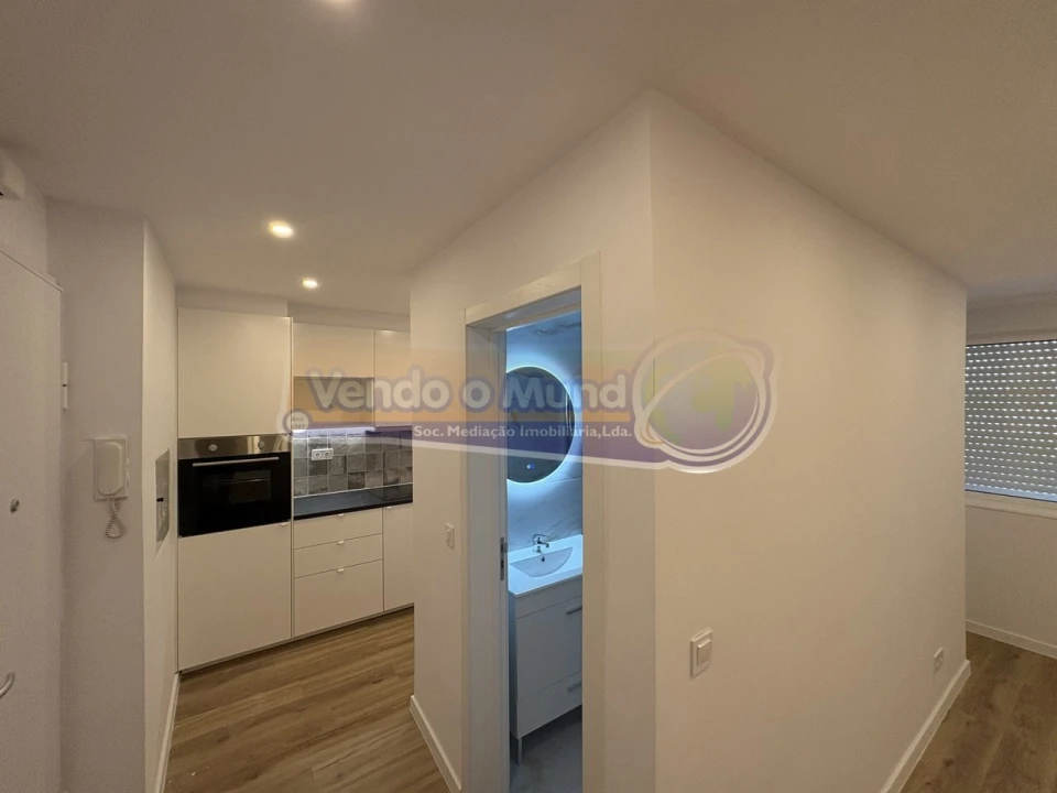Apartamento T1 para Venda em Odivelas Foto 16