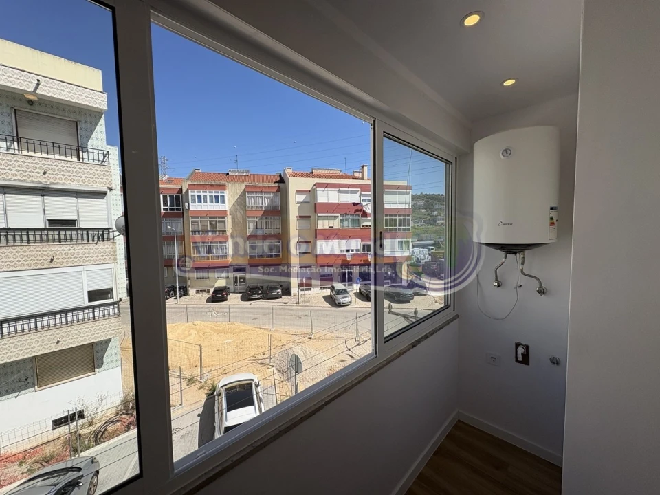 Apartamento T1 para Venda em Odivelas Foto 20
