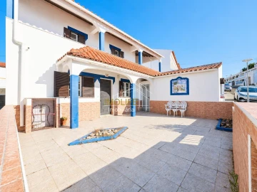 Moradia T3 para Venda em Mora