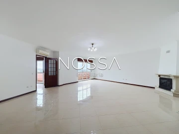 Apartamento T2 para Venda em Rio de Mouro